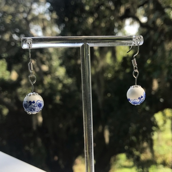 Chinoiserie Porcelain Dangle Earrings Pink+Green / Blue + White Grandmillennial - Picture 13 of 15